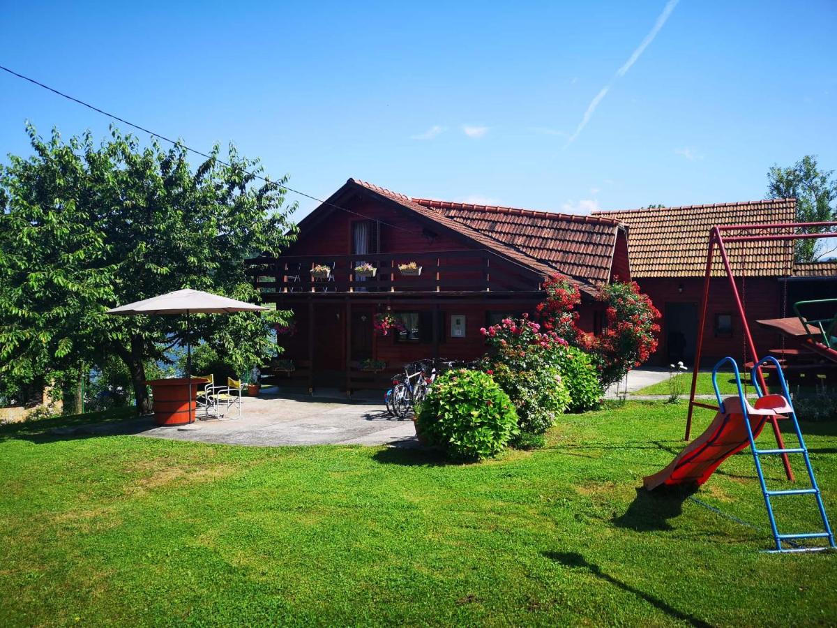 Kuca Za Odmor Jezero Villa Огулин Екстериор снимка