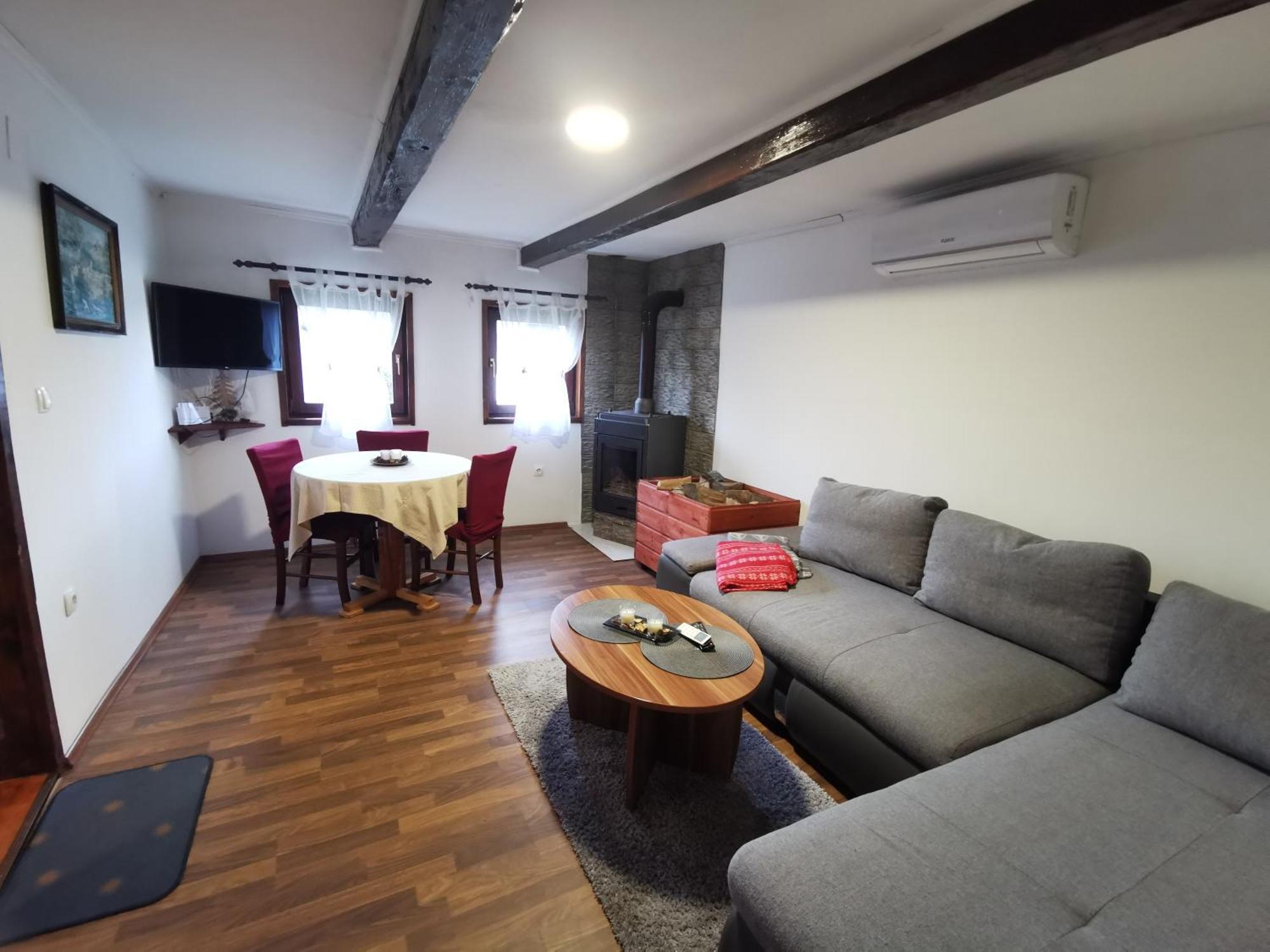 Kuca Za Odmor Jezero Villa Огулин Екстериор снимка